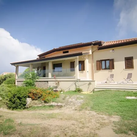 Villa Ada